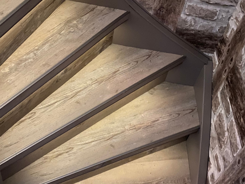 48 Specialist in laminaat, PVC en tapijtvloeren